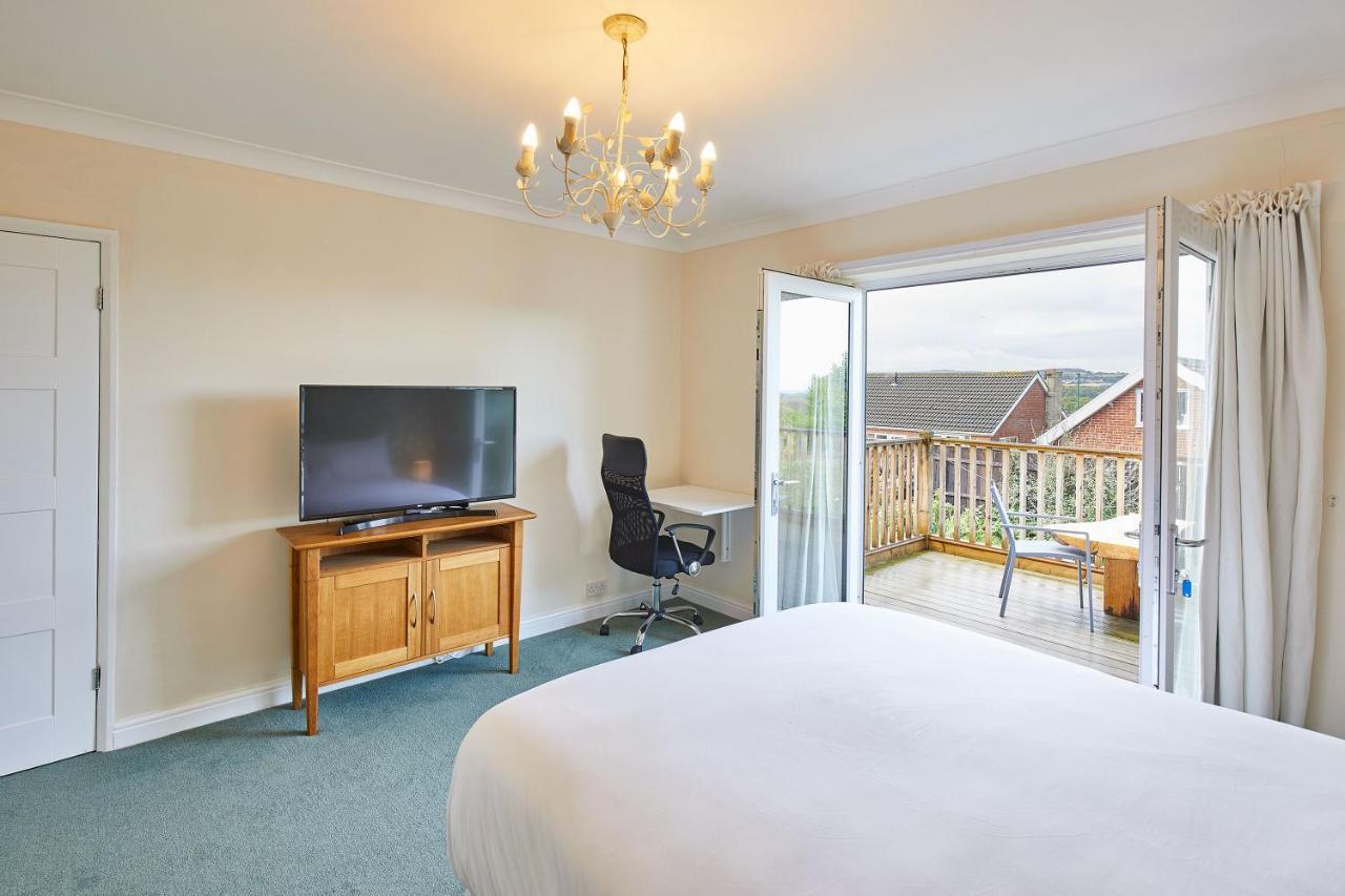 Host & Stay - Coach Cottage Brotton Eksteriør bilde